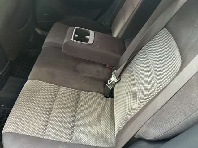 Синий Мазда 6, объемом двигателя 2.3 л и пробегом 262 тыс. км за 4800 $, фото 5 на Automoto.ua