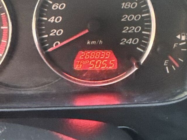 Синий Мазда 6, объемом двигателя 2.3 л и пробегом 262 тыс. км за 4800 $, фото 13 на Automoto.ua