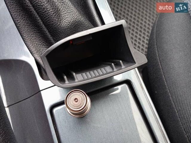 Синій Мазда 6, об'ємом двигуна 2 л та пробігом 300 тис. км за 3800 $, фото 22 на Automoto.ua