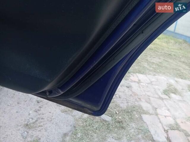 Синій Мазда 6, об'ємом двигуна 2 л та пробігом 200 тис. км за 4000 $, фото 17 на Automoto.ua
