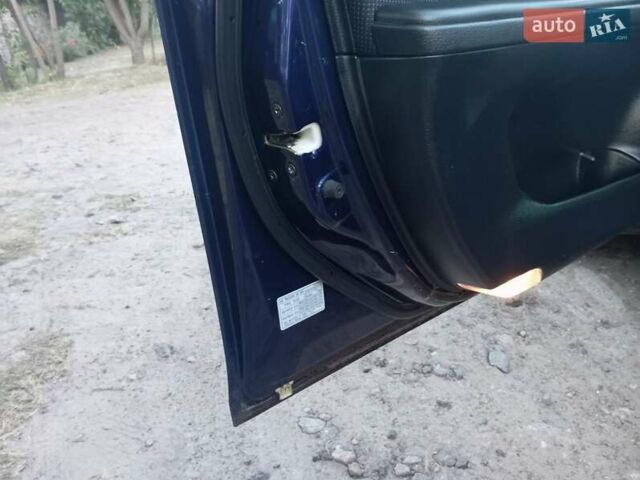 Синій Мазда 6, об'ємом двигуна 2 л та пробігом 200 тис. км за 4000 $, фото 11 на Automoto.ua