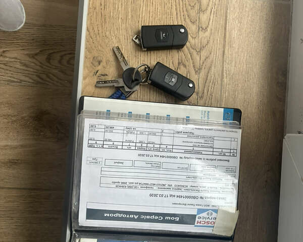 Синий Мазда 6, объемом двигателя 1.8 л и пробегом 176 тыс. км за 4000 $, фото 33 на Automoto.ua