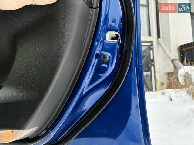 Синий Мазда 6, объемом двигателя 1.8 л и пробегом 176 тыс. км за 4000 $, фото 28 на Automoto.ua