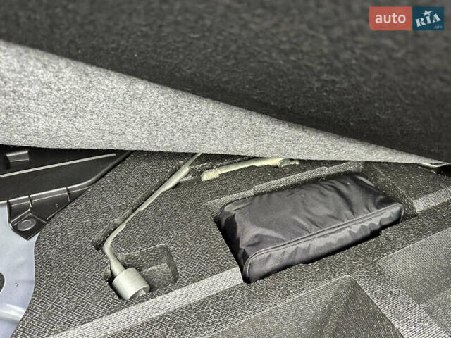 Синій Мазда 6, об'ємом двигуна 2 л та пробігом 197 тис. км за 8199 $, фото 52 на Automoto.ua