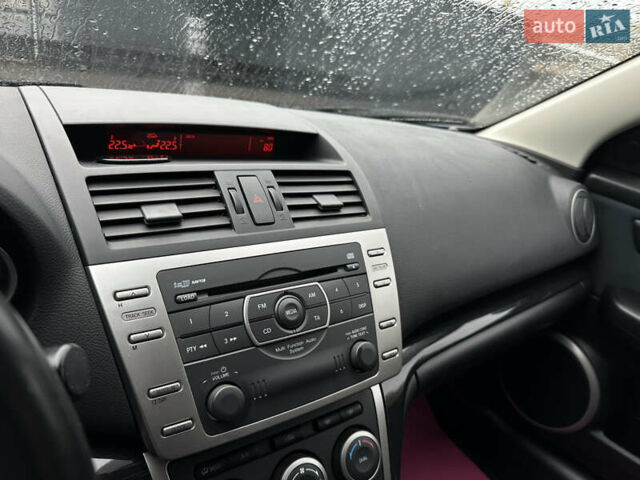 Синій Мазда 6, об'ємом двигуна 2 л та пробігом 197 тис. км за 8199 $, фото 32 на Automoto.ua