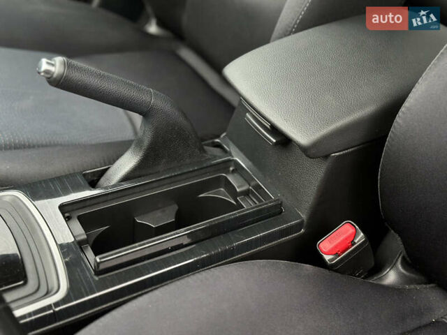 Синій Мазда 6, об'ємом двигуна 2 л та пробігом 197 тис. км за 8199 $, фото 39 на Automoto.ua