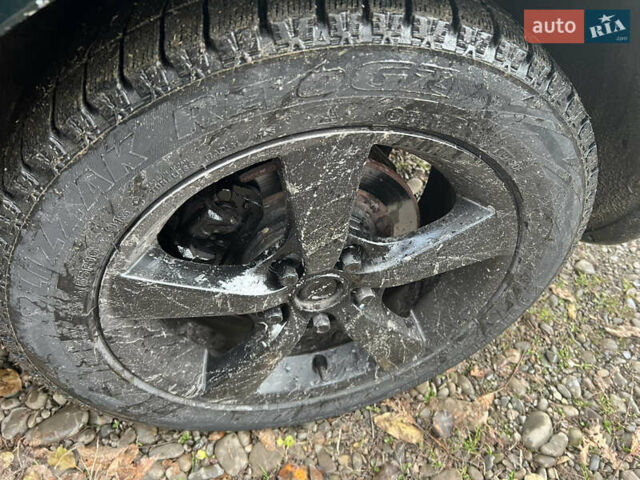 Мазда 6 2003 в Тячеве на Automoto.ua Зеленый Мазда 6, объемом двигателя 2 л и пробегом 300 тыс. км за 2999 $, фото 11 на Automoto.ua