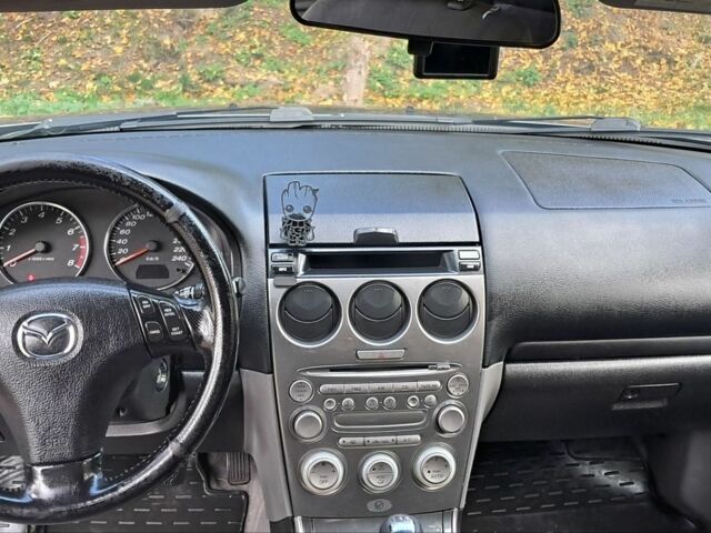 Зелений Мазда 6, об'ємом двигуна 1.8 л та пробігом 321 тис. км за 3500 $, фото 6 на Automoto.ua