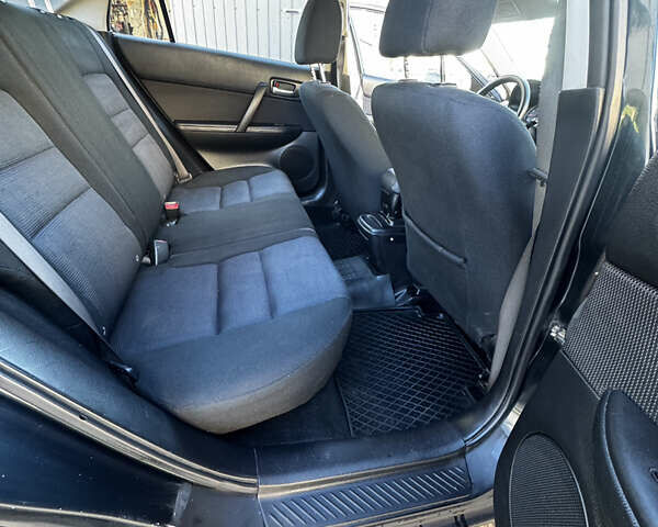 Зеленый Мазда 6, объемом двигателя 1.8 л и пробегом 230 тыс. км за 3950 $, фото 17 на Automoto.ua