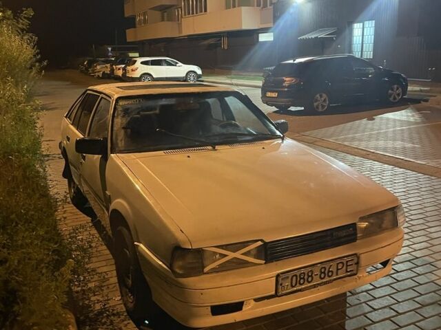 Білий Мазда 626, об'ємом двигуна 2 л та пробігом 320 тис. км за 359 $, фото 1 на Automoto.ua