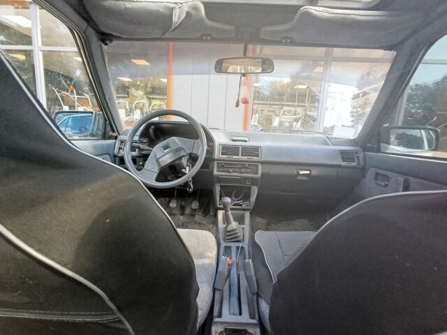 Белый Мазда 626, объемом двигателя 0 л и пробегом 400 тыс. км за 309 $, фото 8 на Automoto.ua