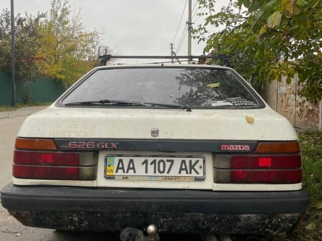 Білий Мазда 626, об'ємом двигуна 0 л та пробігом 40 тис. км за 388 $, фото 3 на Automoto.ua