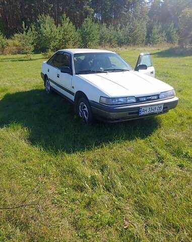 Білий Мазда 626, об'ємом двигуна 2 л та пробігом 340 тис. км за 1000 $, фото 3 на Automoto.ua