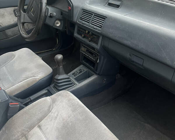 Білий Мазда 626, об'ємом двигуна 0 л та пробігом 240 тис. км за 1300 $, фото 7 на Automoto.ua