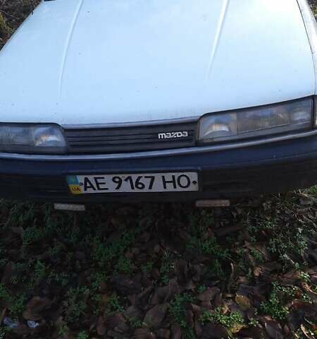 Белый Мазда 626, объемом двигателя 2 л и пробегом 330 тыс. км за 1300 $, фото 1 на Automoto.ua
