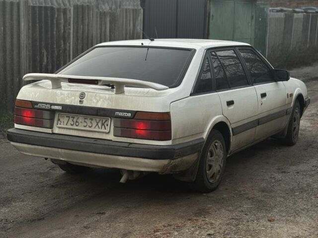 Білий Мазда 626, об'ємом двигуна 1.6 л та пробігом 380 тис. км за 1300 $, фото 3 на Automoto.ua