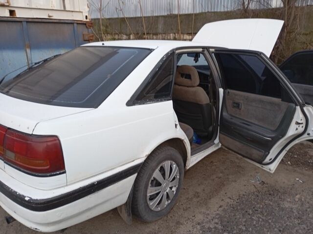 Белый Мазда 626, объемом двигателя 0 л и пробегом 360 тыс. км за 1000 $, фото 2 на Automoto.ua