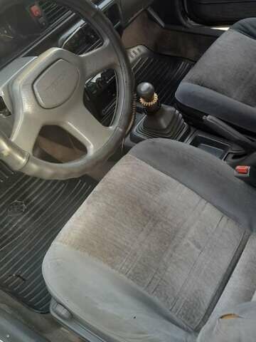 Белый Мазда 626, объемом двигателя 2 л и пробегом 323 тыс. км за 900 $, фото 6 на Automoto.ua