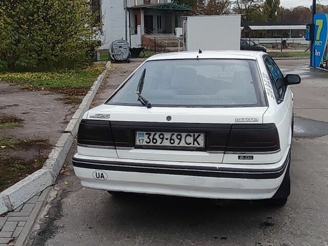 Білий Мазда 626, об'ємом двигуна 2 л та пробігом 260 тис. км за 800 $, фото 3 на Automoto.ua