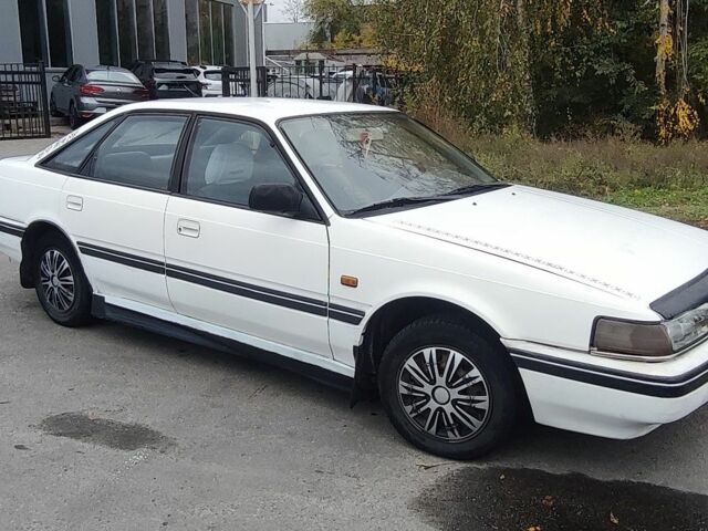 Білий Мазда 626, об'ємом двигуна 2 л та пробігом 260 тис. км за 800 $, фото 4 на Automoto.ua