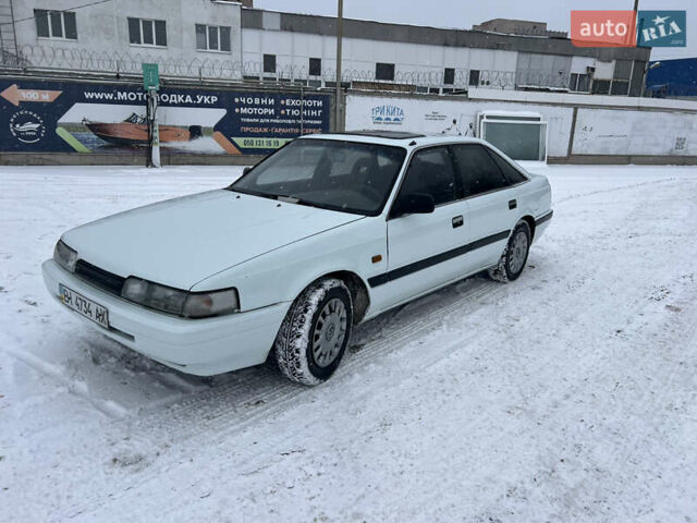 Белый Мазда 626, объемом двигателя 2 л и пробегом 330 тыс. км за 1500 $, фото 6 на Automoto.ua