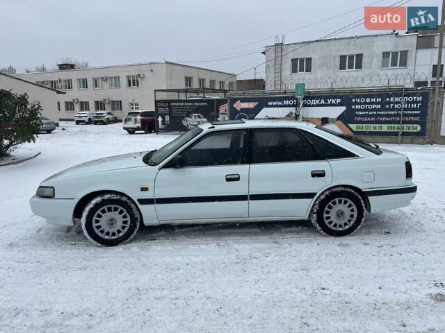 Белый Мазда 626, объемом двигателя 2 л и пробегом 330 тыс. км за 1500 $, фото 5 на Automoto.ua