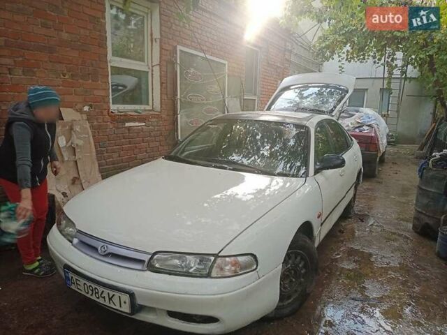 Білий Мазда 626, об'ємом двигуна 2 л та пробігом 350 тис. км за 1000 $, фото 2 на Automoto.ua