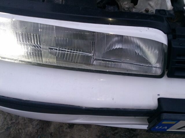 Белый Мазда 626, объемом двигателя 2 л и пробегом 360 тыс. км за 1800 $, фото 1 на Automoto.ua