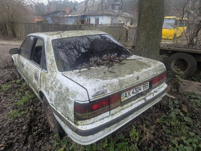 Білий Мазда 626, об'ємом двигуна 2 л та пробігом 300 тис. км за 300 $, фото 3 на Automoto.ua