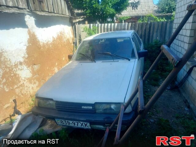 Белый Мазда 626, объемом двигателя 2 л и пробегом 0 тыс. км за 380 $, фото 5 на Automoto.ua