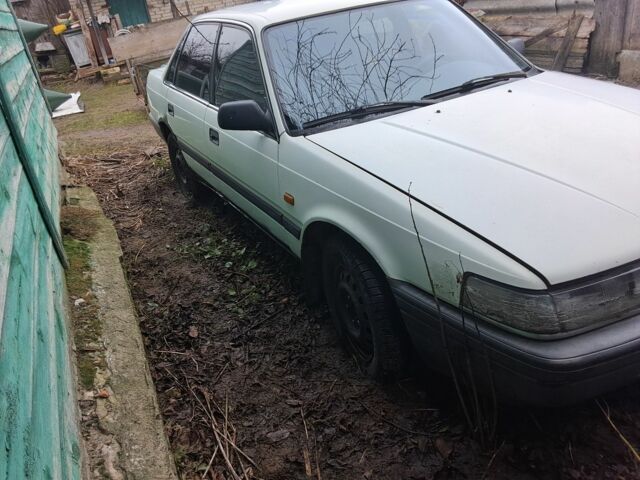 Белый Мазда 626, объемом двигателя 2 л и пробегом 1 тыс. км за 831 $, фото 2 на Automoto.ua