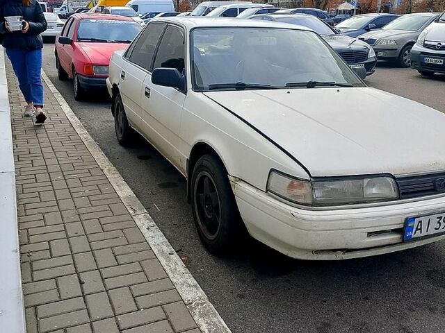 Белый Мазда 626, объемом двигателя 1.8 л и пробегом 0 тыс. км за 1250 $, фото 2 на Automoto.ua