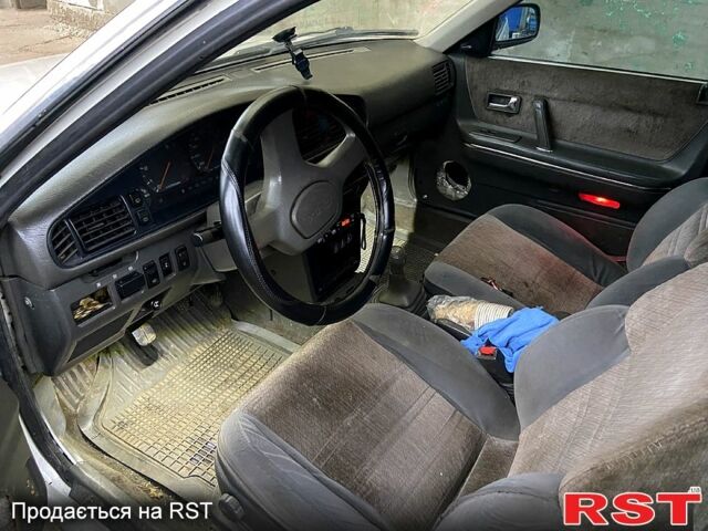 Белый Мазда 626, объемом двигателя 2 л и пробегом 356 тыс. км за 2200 $, фото 2 на Automoto.ua