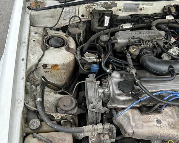 Білий Мазда 626, об'ємом двигуна 2 л та пробігом 412 тис. км за 2500 $, фото 2 на Automoto.ua