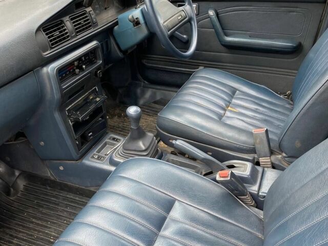Белый Мазда 626, объемом двигателя 2 л и пробегом 111 тыс. км за 607 $, фото 4 на Automoto.ua