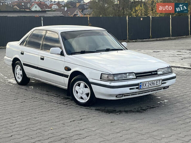 Белый Мазда 626, объемом двигателя 1.98 л и пробегом 300 тыс. км за 1100 $, фото 1 на Automoto.ua