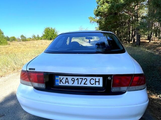 Білий Мазда 626, об'ємом двигуна 1.8 л та пробігом 303 тис. км за 1500 $, фото 4 на Automoto.ua