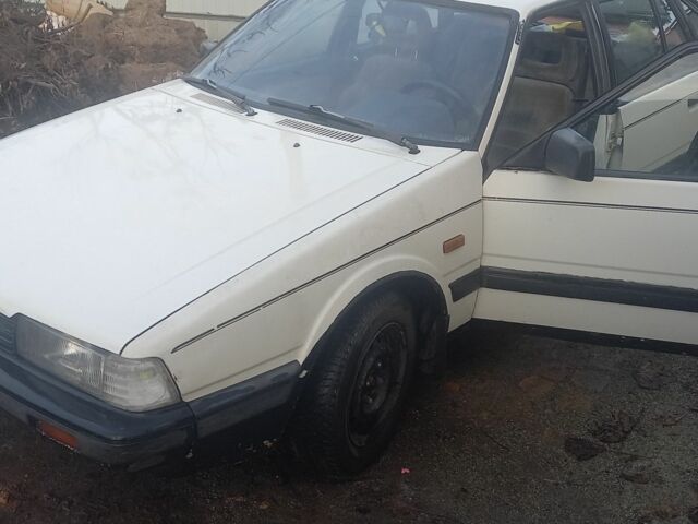 Белый Мазда 626, объемом двигателя 2 л и пробегом 3 тыс. км за 1063 $, фото 2 на Automoto.ua