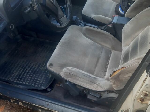 Белый Мазда 626, объемом двигателя 2 л и пробегом 3 тыс. км за 1063 $, фото 6 на Automoto.ua