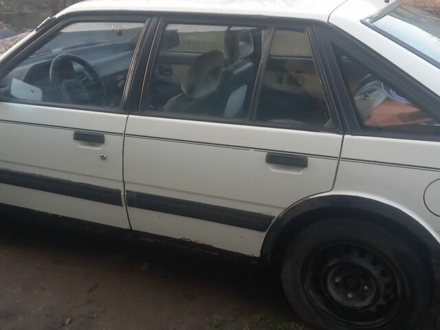 Белый Мазда 626, объемом двигателя 2 л и пробегом 3 тыс. км за 1063 $, фото 7 на Automoto.ua