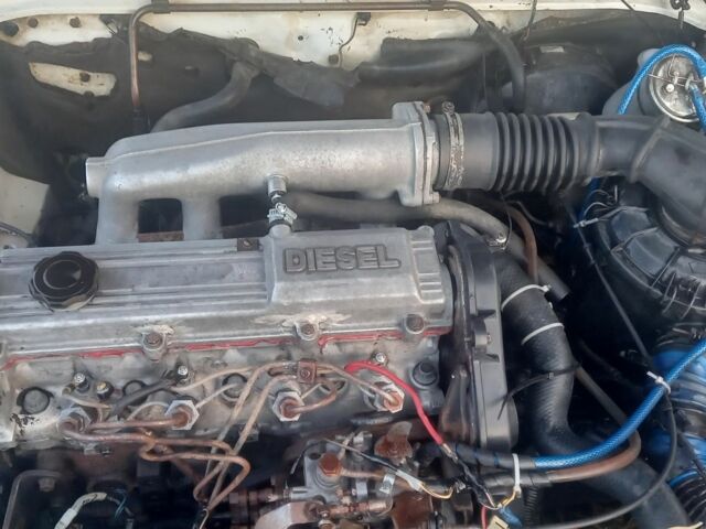 Белый Мазда 626, объемом двигателя 2 л и пробегом 3 тыс. км за 1063 $, фото 12 на Automoto.ua