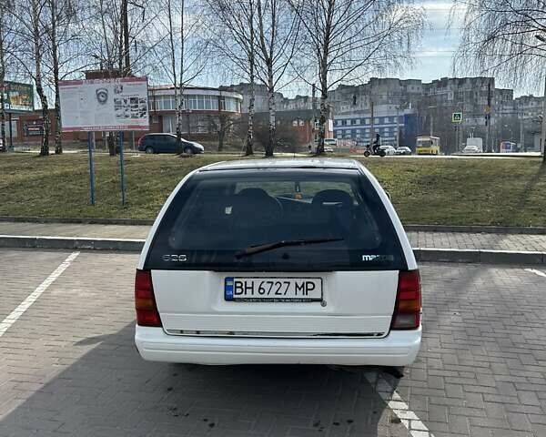 Белый Мазда 626, объемом двигателя 2 л и пробегом 358 тыс. км за 1400 $, фото 3 на Automoto.ua