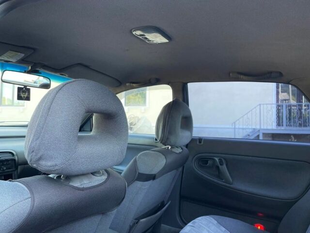 Белый Мазда 626, объемом двигателя 2 л и пробегом 146 тыс. км за 2250 $, фото 17 на Automoto.ua