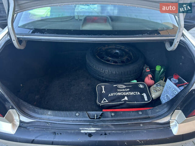 Бежевий Мазда 626, об'ємом двигуна 2 л та пробігом 360 тис. км за 1700 $, фото 13 на Automoto.ua