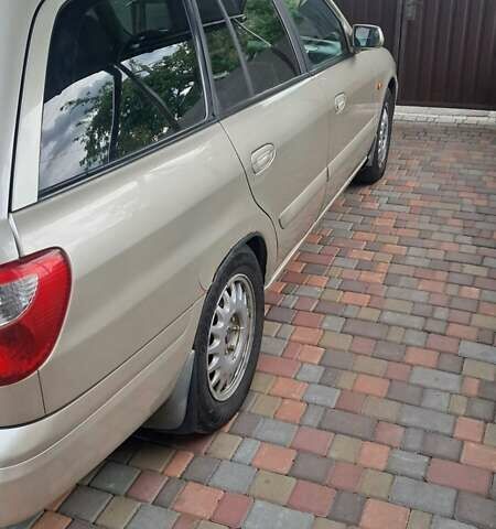 Бежевий Мазда 626, об'ємом двигуна 0 л та пробігом 260 тис. км за 2500 $, фото 5 на Automoto.ua