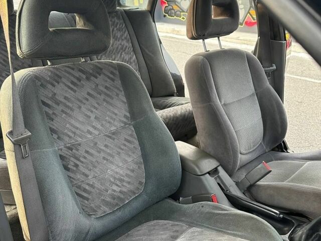 Черный Мазда 626, объемом двигателя 2.5 л и пробегом 483 тыс. км за 1200 $, фото 11 на Automoto.ua