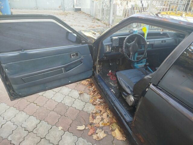 Чорний Мазда 626, об'ємом двигуна 0 л та пробігом 437 тис. км за 650 $, фото 7 на Automoto.ua