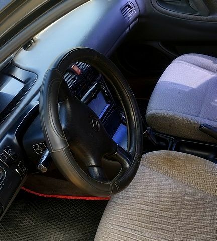 Черный Мазда 626, объемом двигателя 2 л и пробегом 0 тыс. км за 1900 $, фото 7 на Automoto.ua