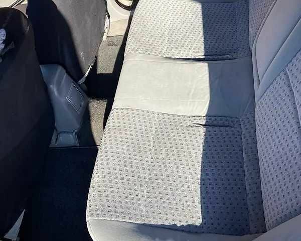 Черный Мазда 626, объемом двигателя 2 л и пробегом 210 тыс. км за 3000 $, фото 2 на Automoto.ua