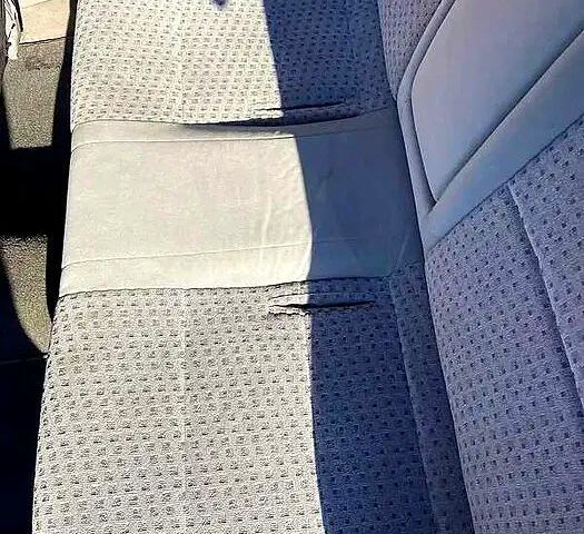 Черный Мазда 626, объемом двигателя 2 л и пробегом 208 тыс. км за 3000 $, фото 5 на Automoto.ua